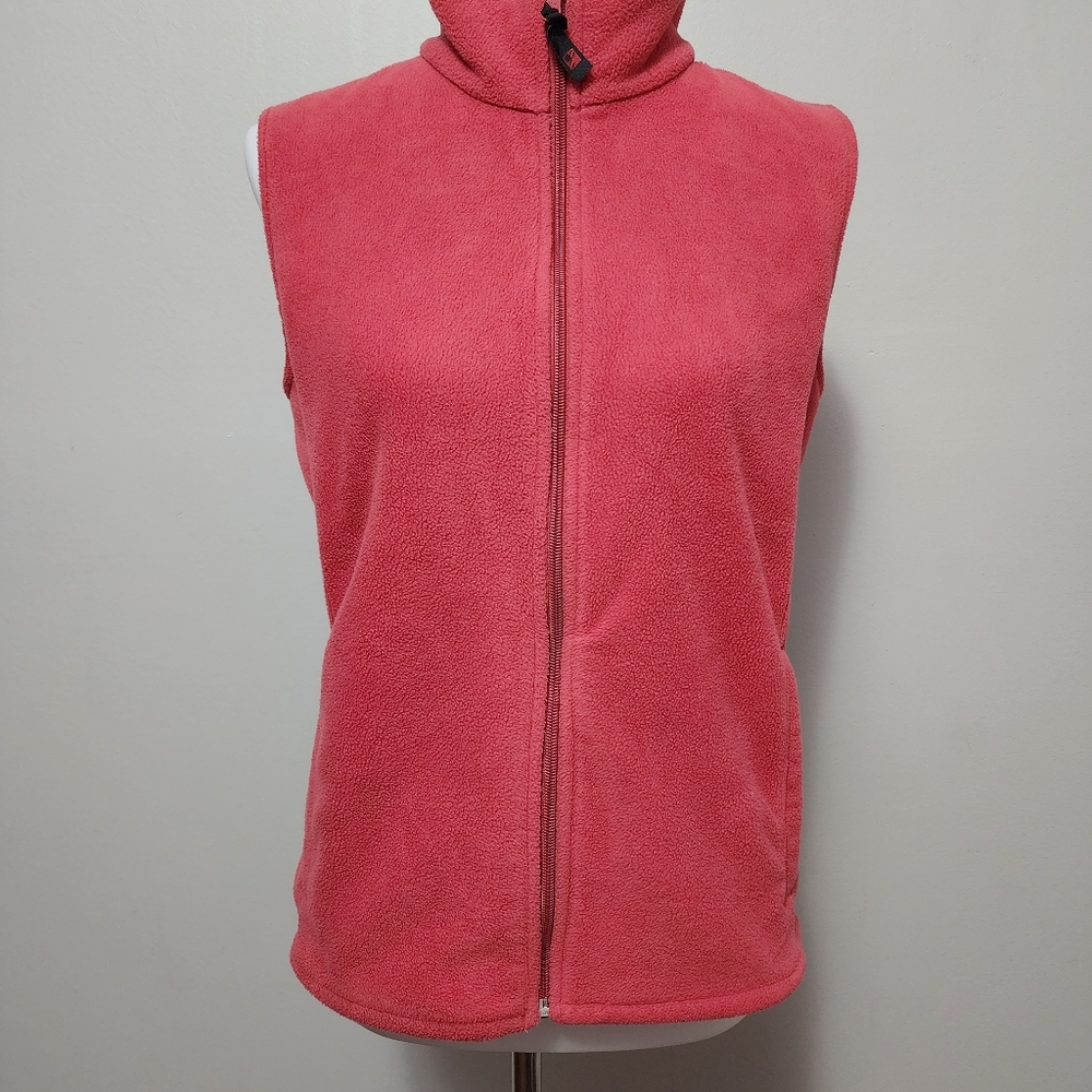 Woolrich Soft Ruby Andes Vest Size Medium - image 1